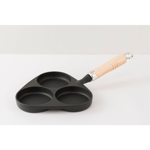 Iwachu Wooden Handle Egg Frying Pan Induction Cast Iron 3 Egg Pan