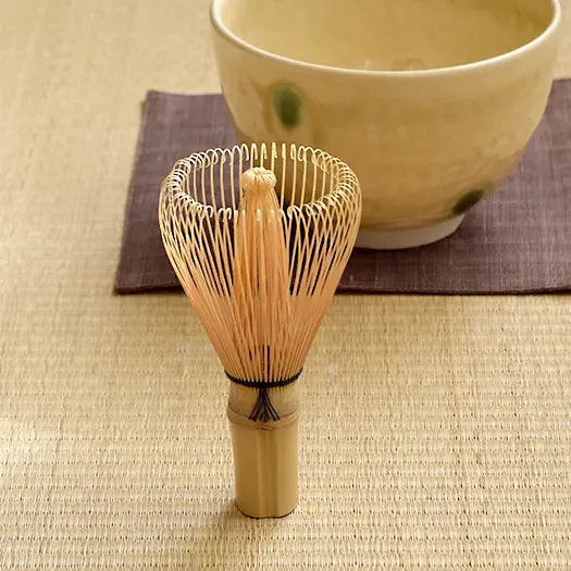 Chasen-Japanese-Matcha-Bamboo-Whisk-100-Bristles-3-2024-07-23T04:52:35.842Z.webp