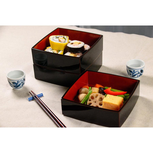 Isuke-Three-Tier-Bento-Box-Traditional-Lacquerware-Lunch-Box-18cm-5-2025-03-05T01:31:17.896Z.jpg