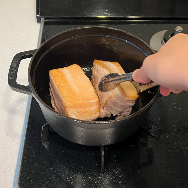 searing the pork belly