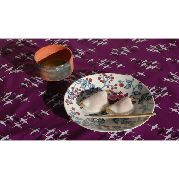 Seiran-Furoshiki-Flying-Cranes-Cotton-Wrapping-Cloth-4-2024-06-17T07:06:18.941Z.jpg