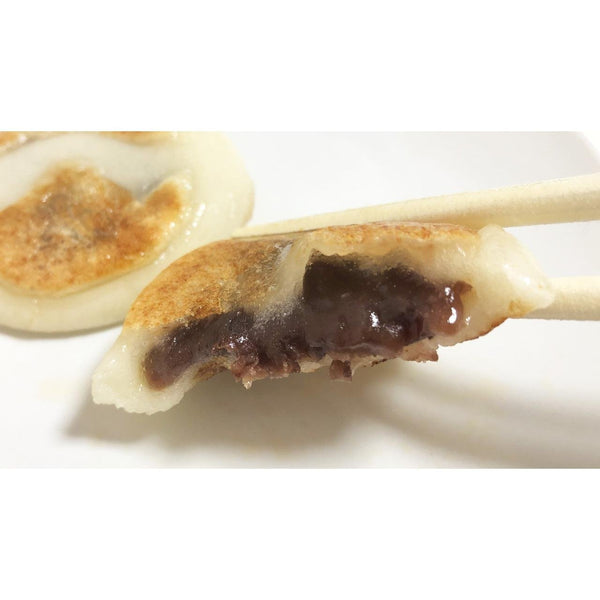 Usagimochi-Azuki-Bean-Paste-Filled-Dried-Mochi-Snack-90g-5-2024-11-08T02:51:50.105Z.jpg